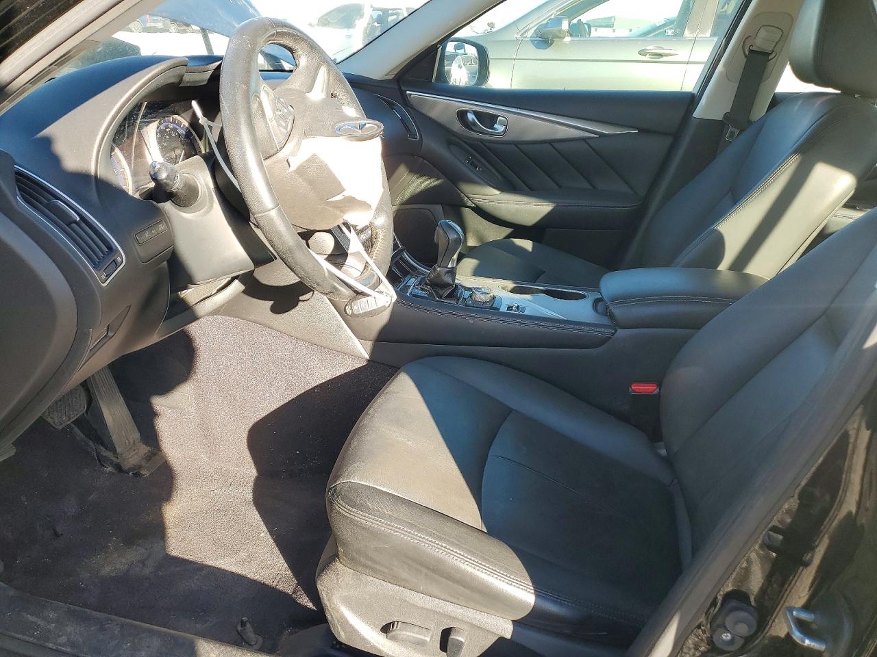 2015 INFINITI Q50 BASE photo 7