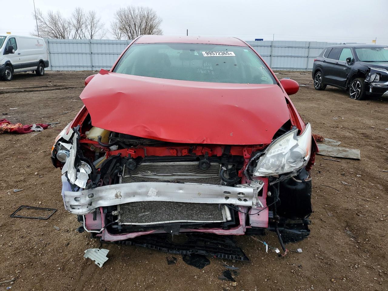 2013 TOYOTA PRIUS photo 5