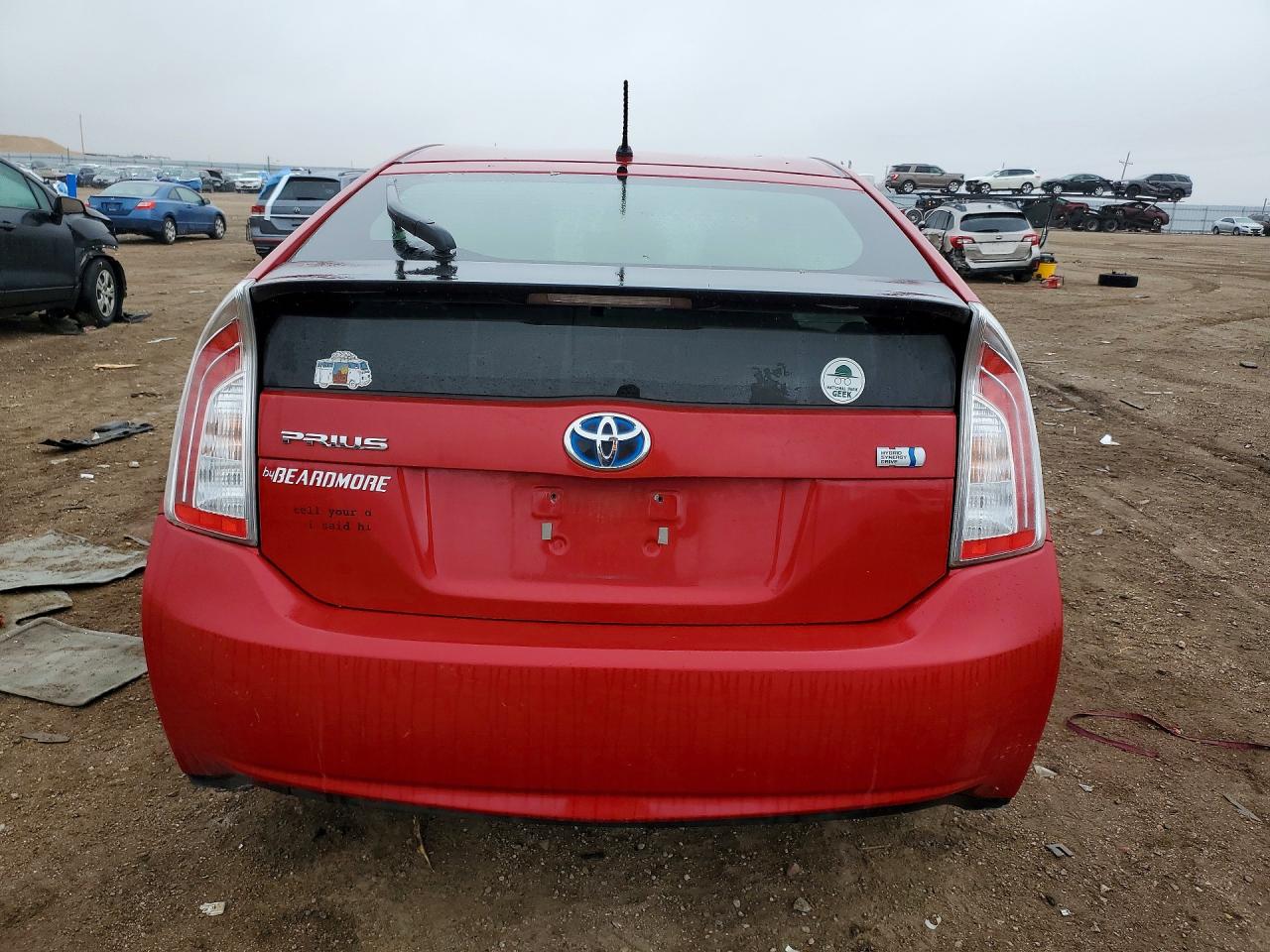 2013 TOYOTA PRIUS photo 6