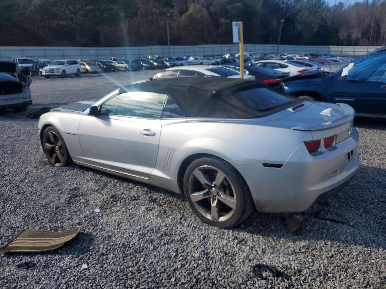 2011 CHEVROLET CAMARO 2SS photo 2