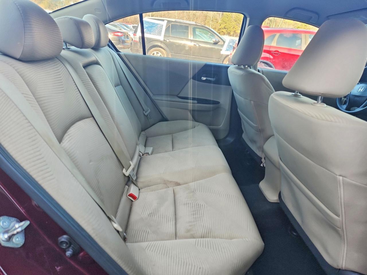 2015 HONDA ACCORD LX photo 10