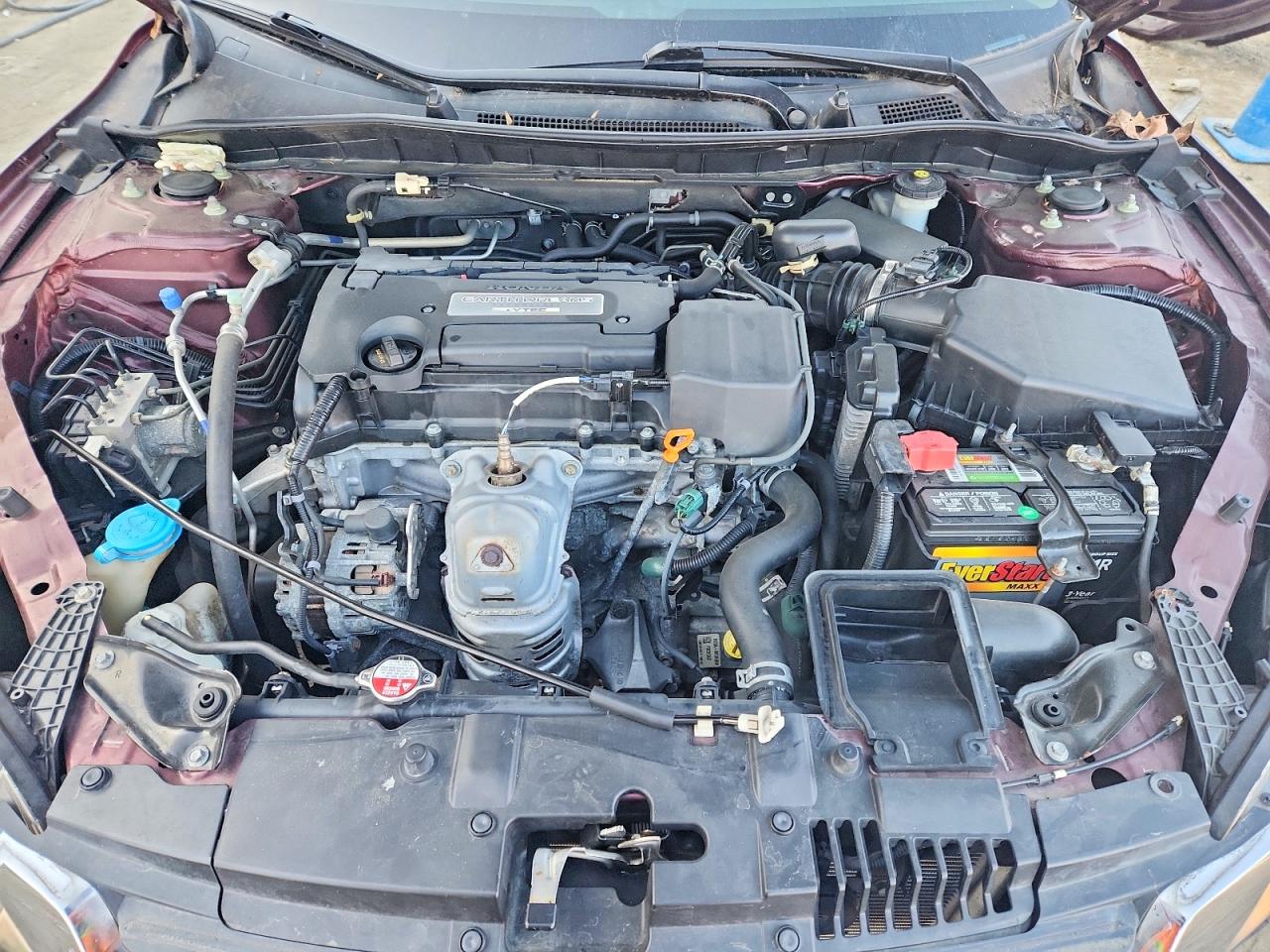 2015 HONDA ACCORD LX photo 11