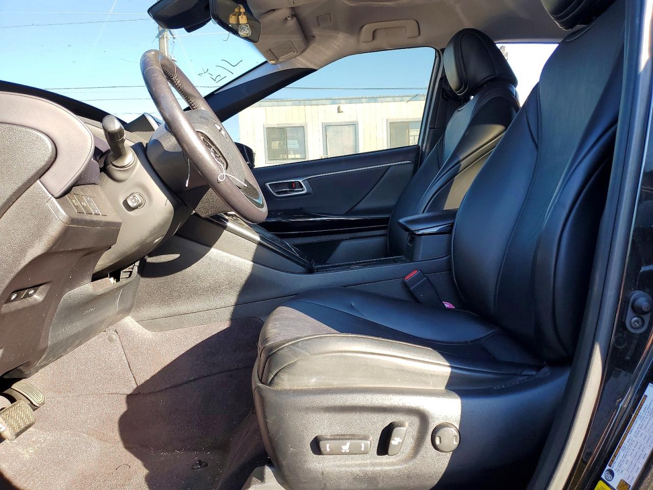 2020 TOYOTA MIRAI photo 7