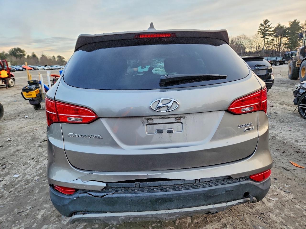 2015 HYUNDAI SANTA FE SPORT photo 6