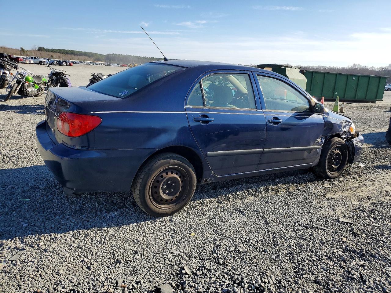 2005 TOYOTA COROLLA CE photo 3