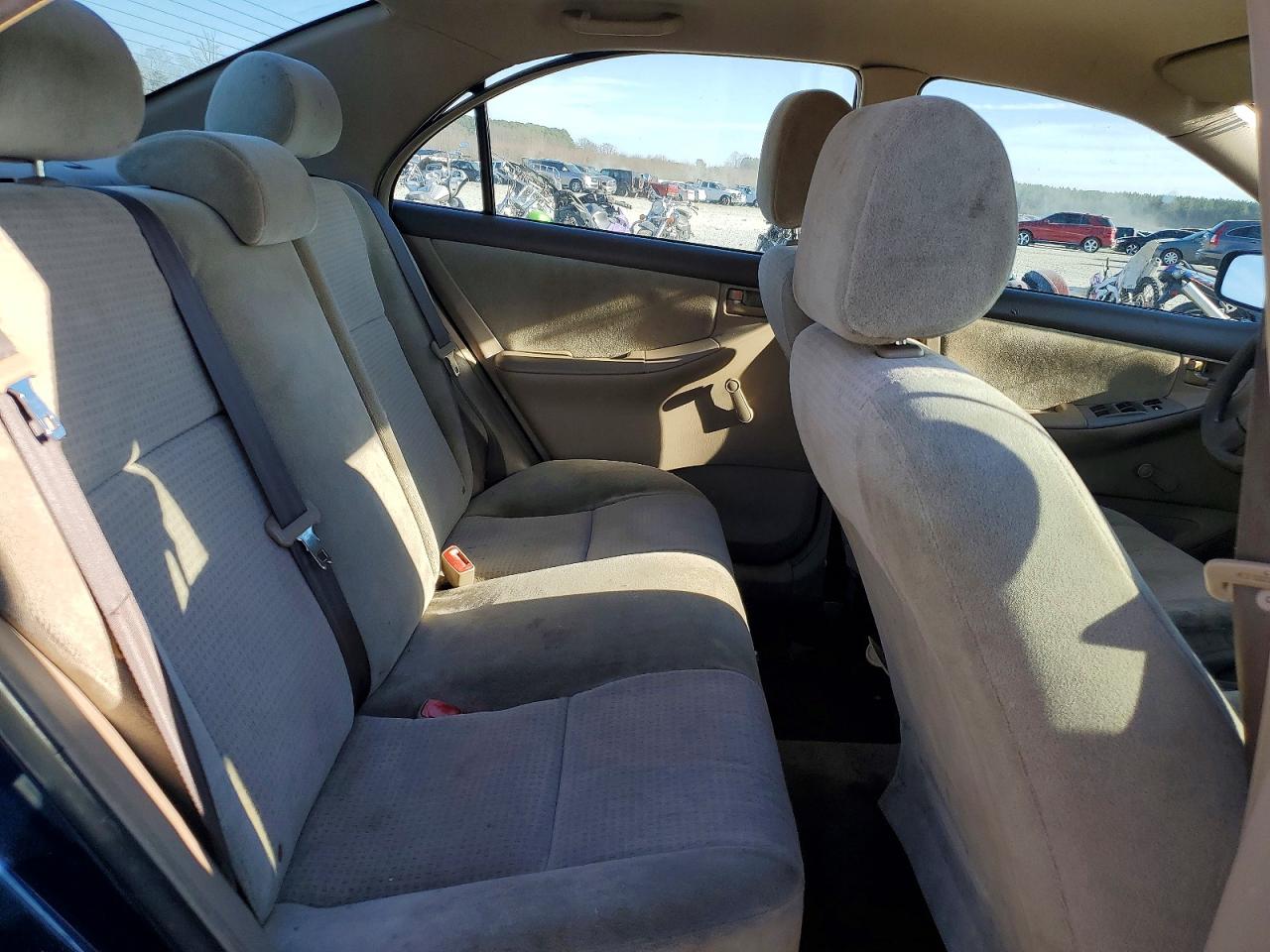 2005 TOYOTA COROLLA CE photo 10