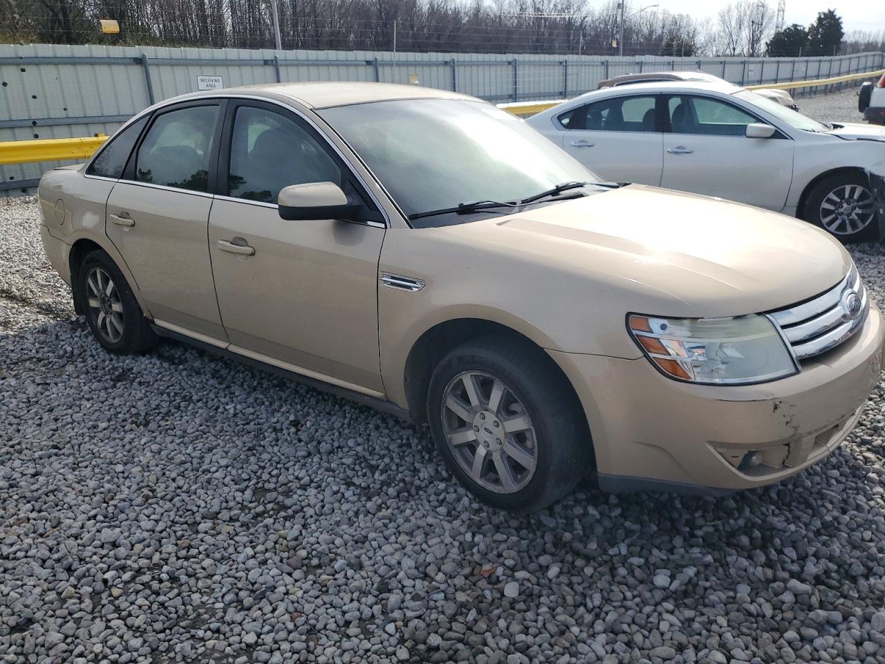 2008 FORD TAURUS SEL photo 4