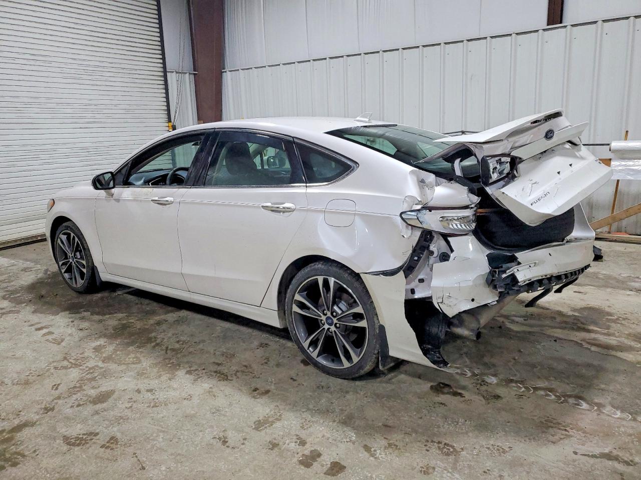 2019 FORD FUSION TITANIUM photo 2