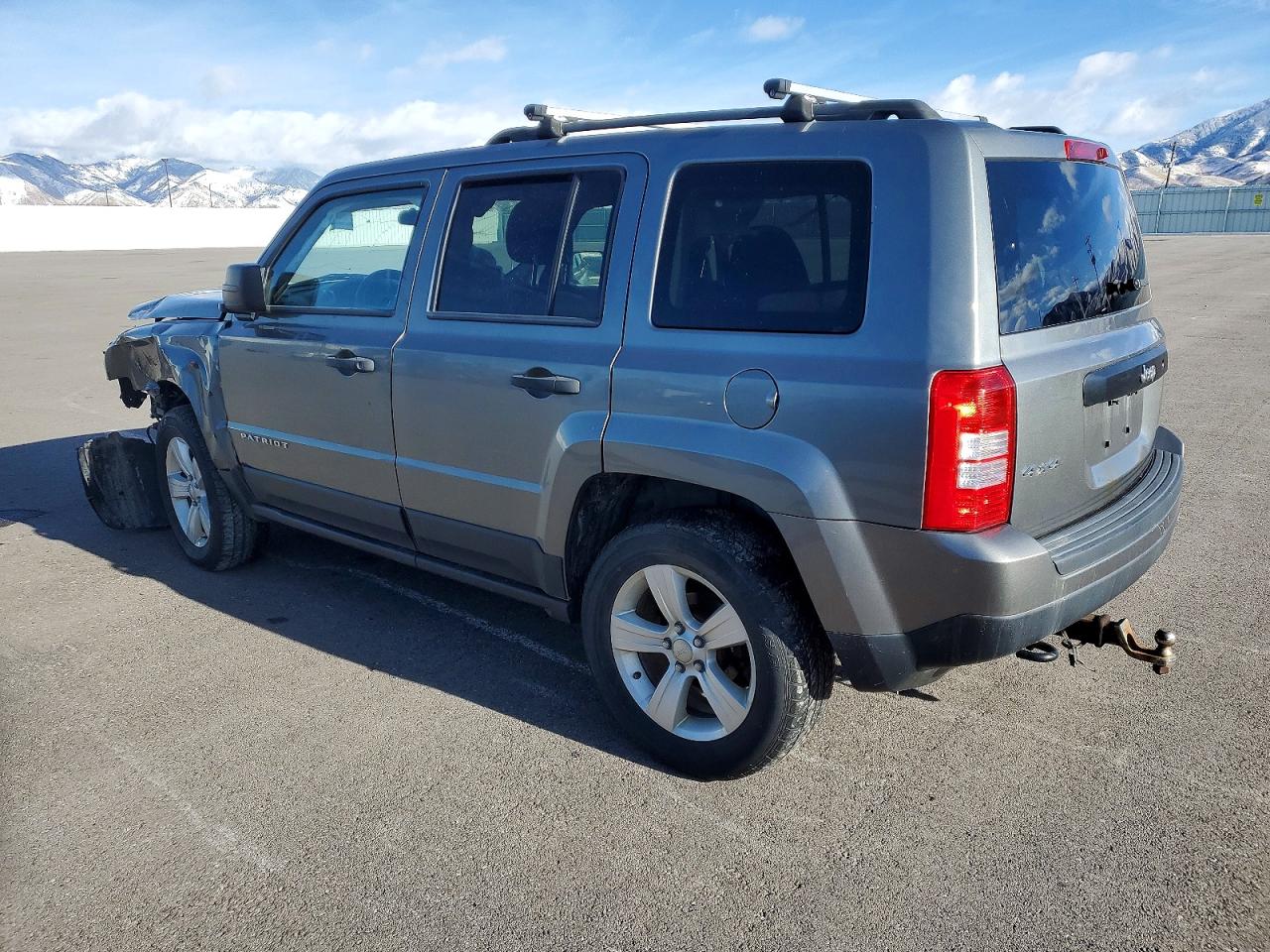 2014 JEEP PATRIOT SPORT photo 2