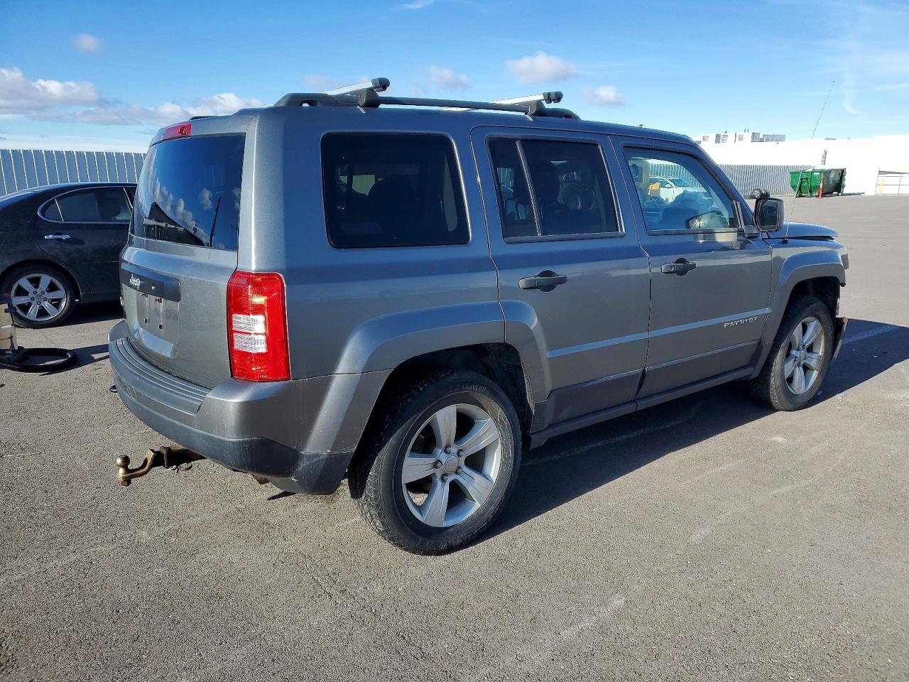 2014 JEEP PATRIOT SPORT photo 3