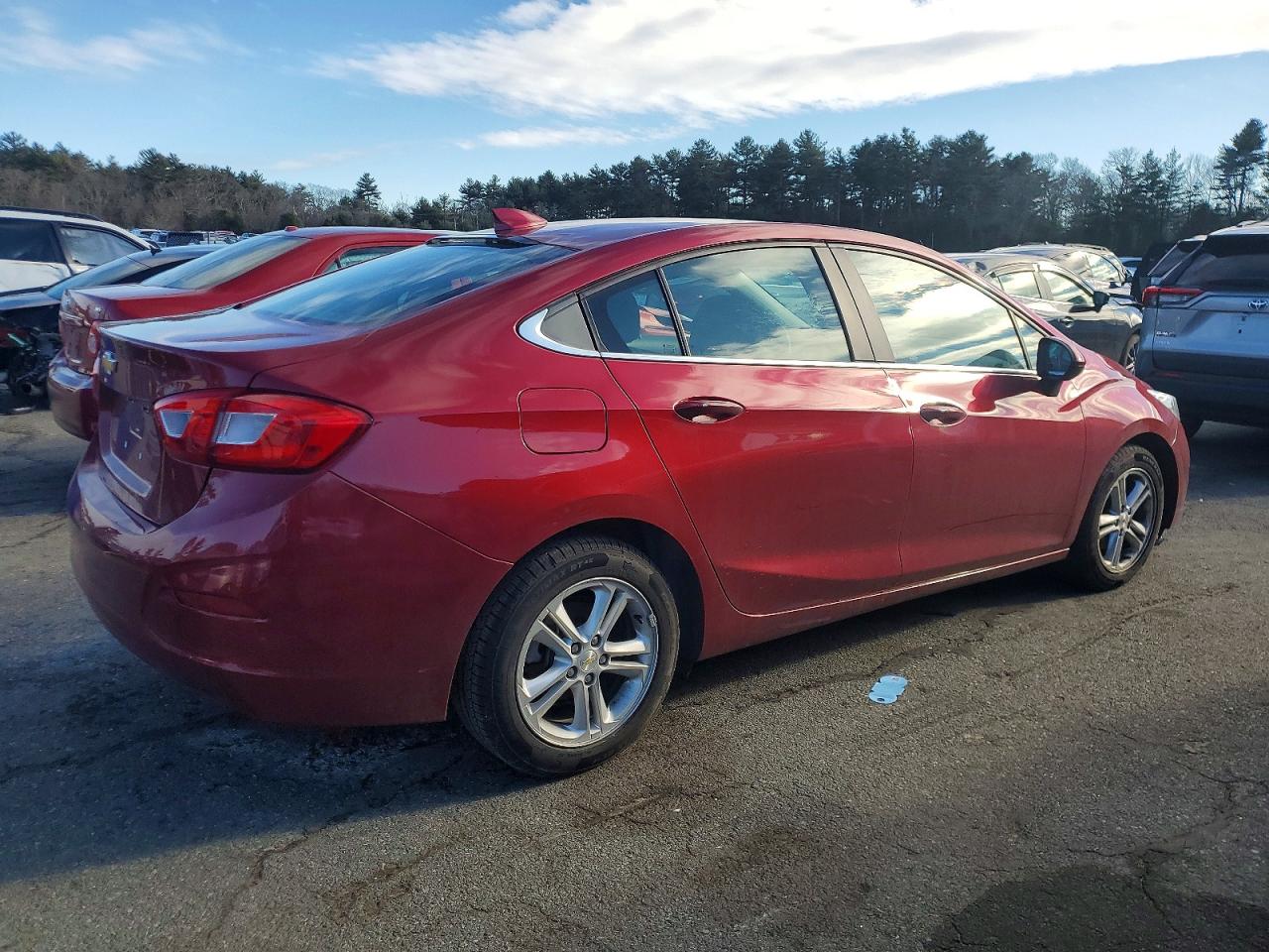 2017 CHEVROLET CRUZE LT photo 3
