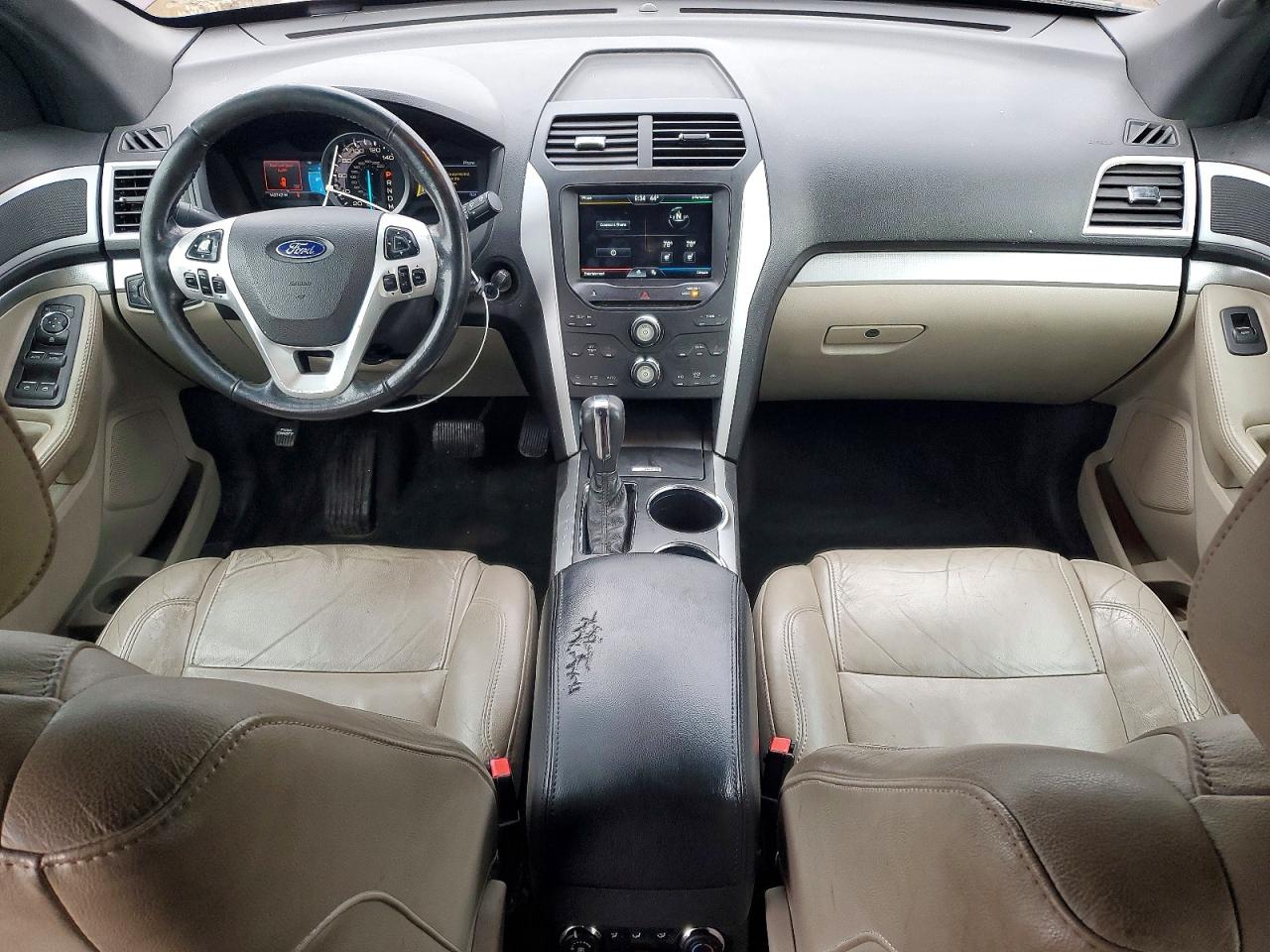 2011 FORD EXPLORER XLT photo 22
