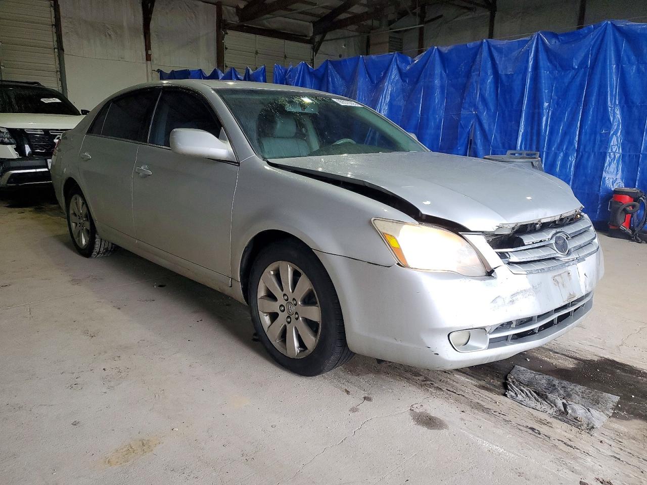 2006 TOYOTA AVALON XL photo 4