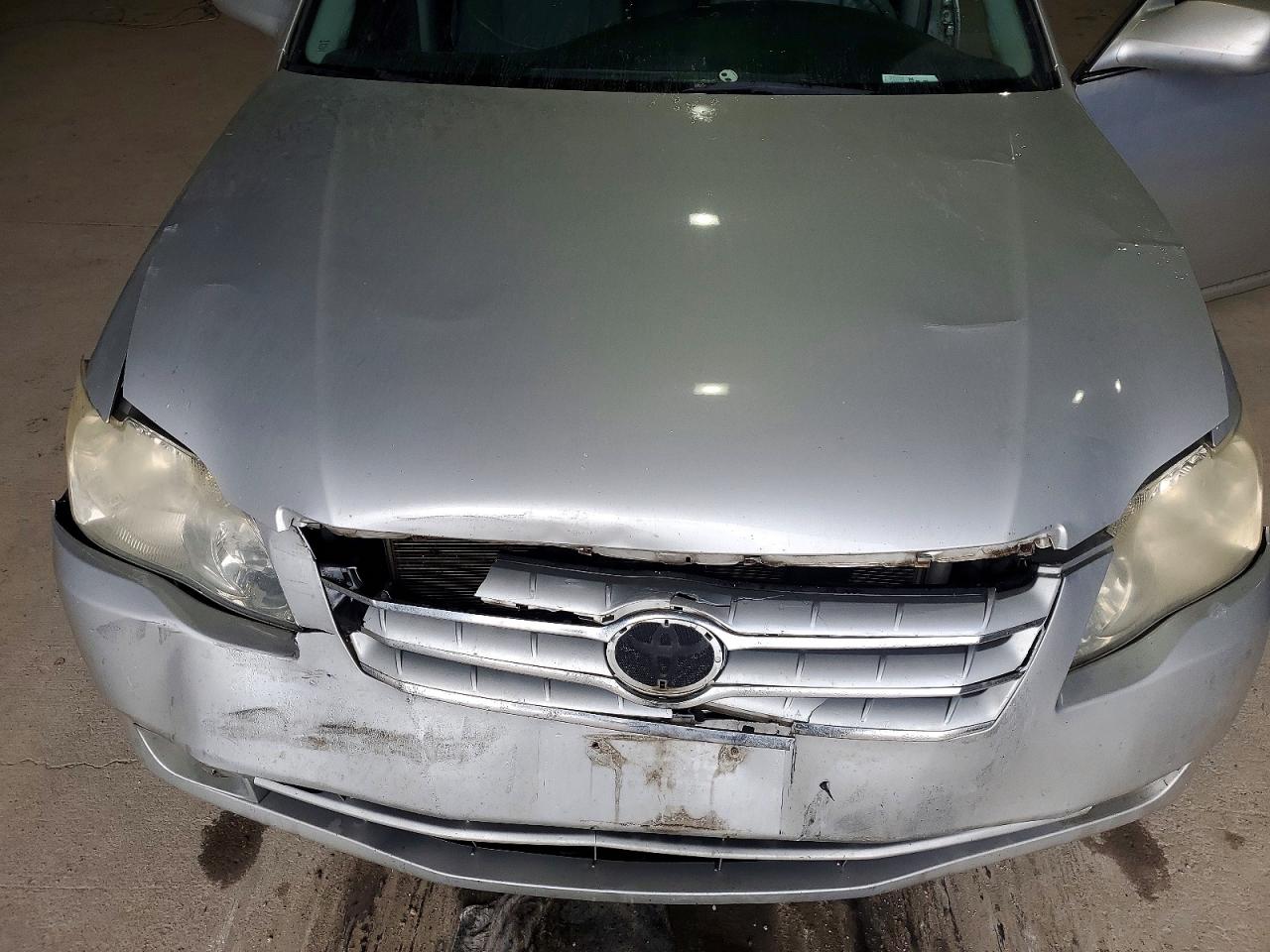 2006 TOYOTA AVALON XL photo 11