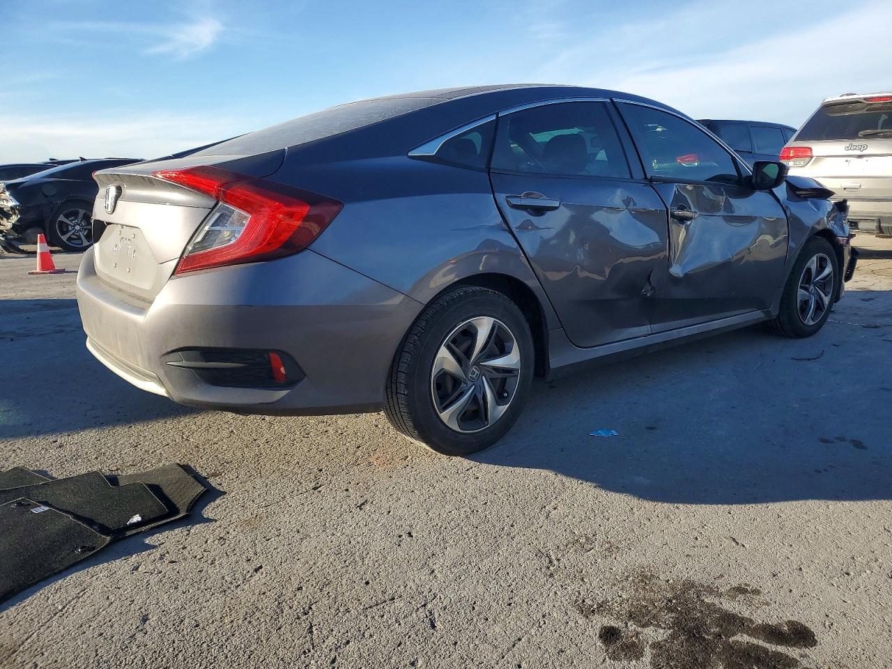2020 HONDA CIVIC LX photo 3