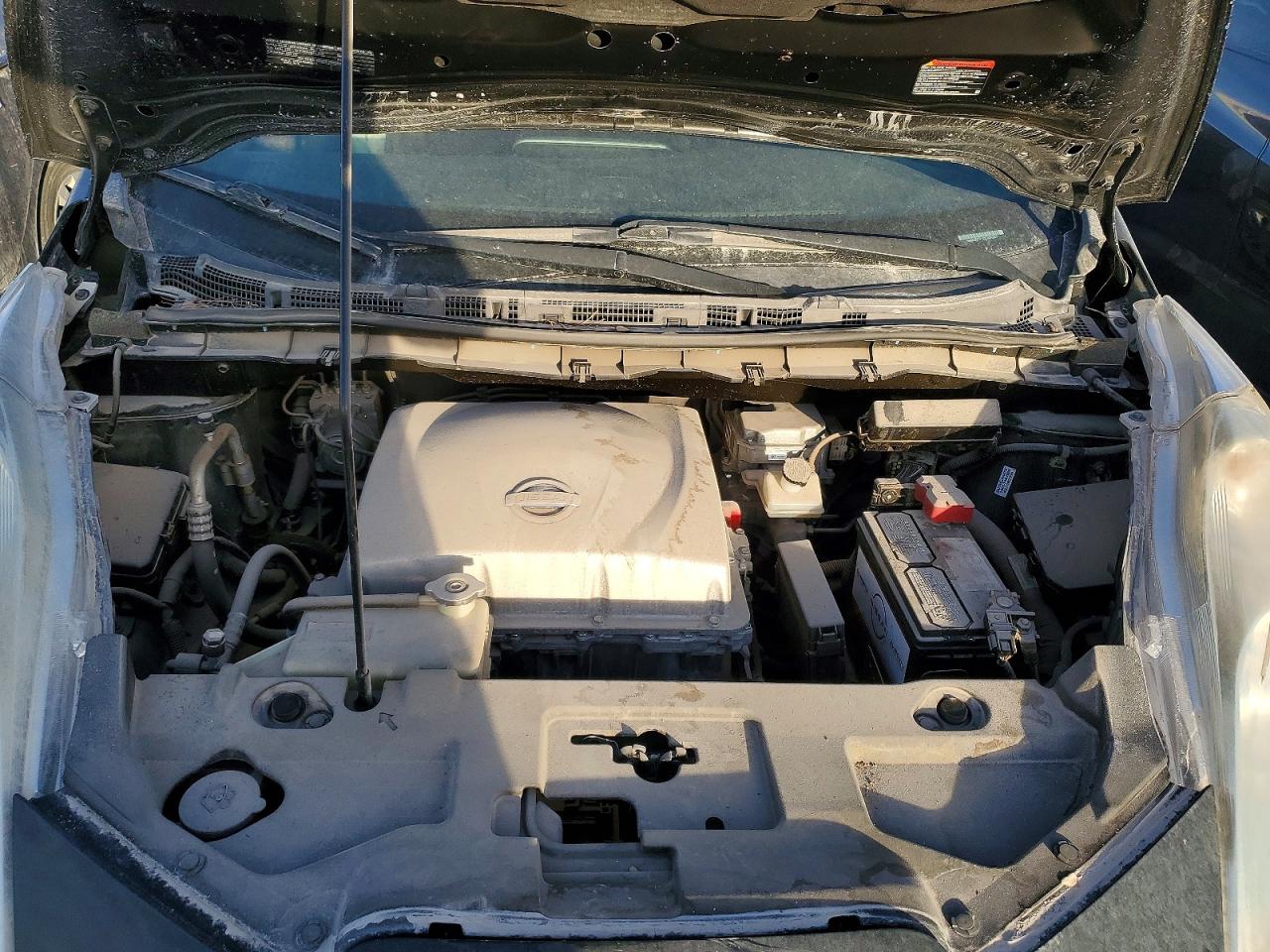 2013 NISSAN LEAF S photo 12