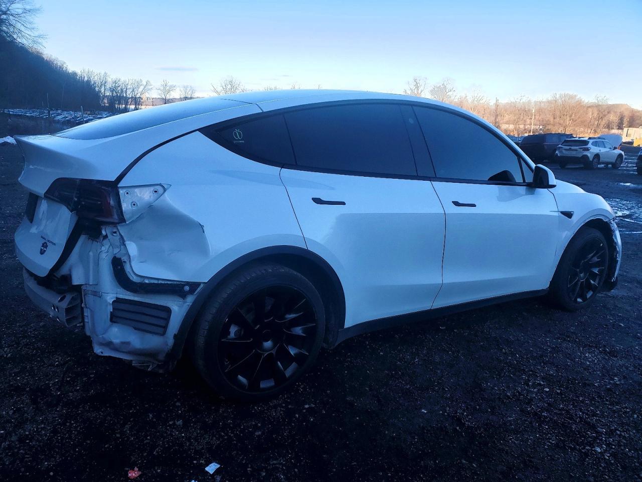2022 TESLA MODEL S photo 3