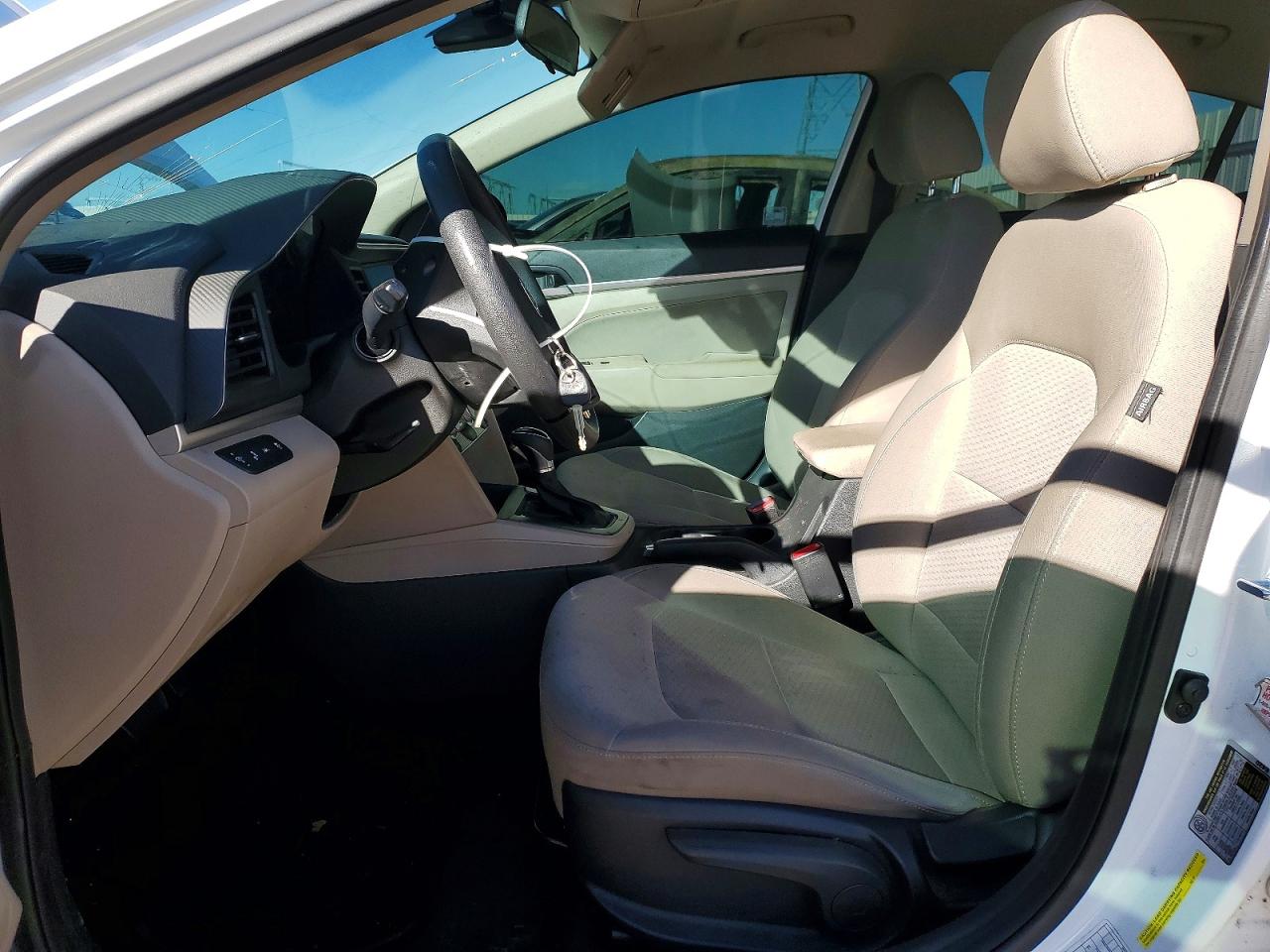 2019 HYUNDAI ELANTRA SEL photo 7