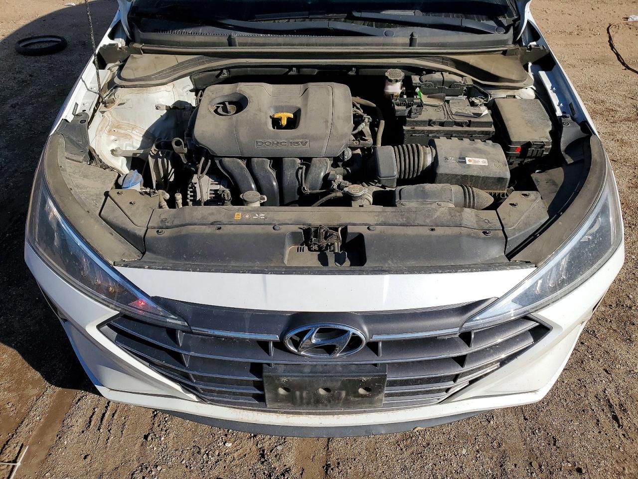 2019 HYUNDAI ELANTRA SEL photo 11
