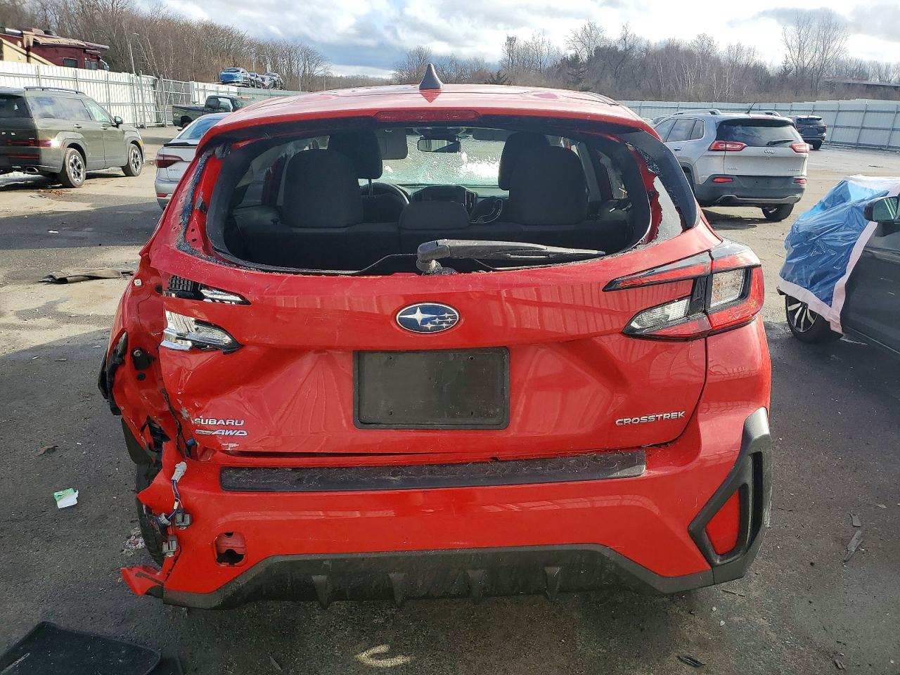 2024 SUBARU CROSSTREK photo 6