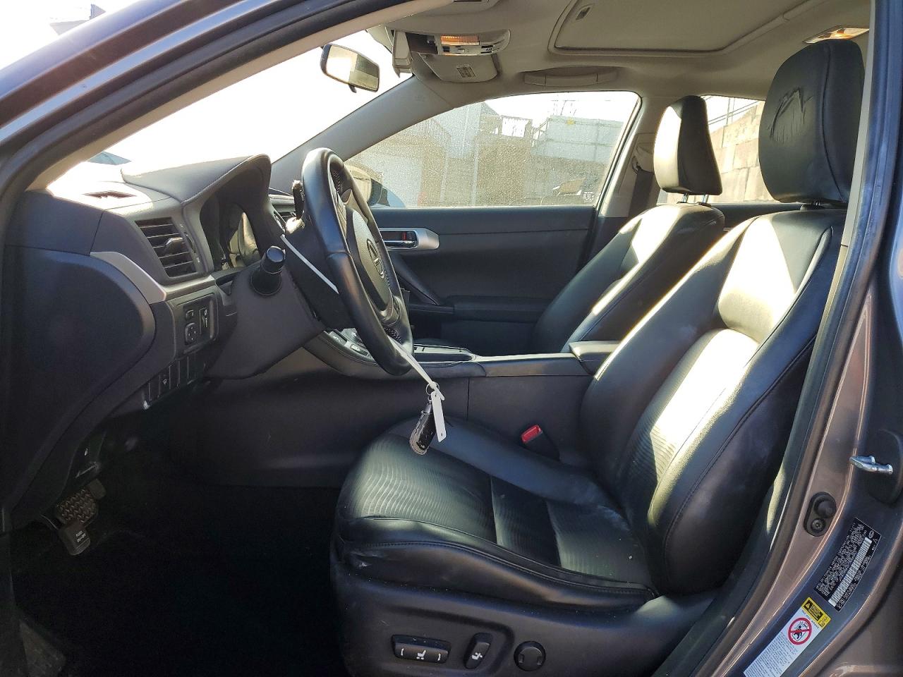 2012 LEXUS CT 200 photo 7