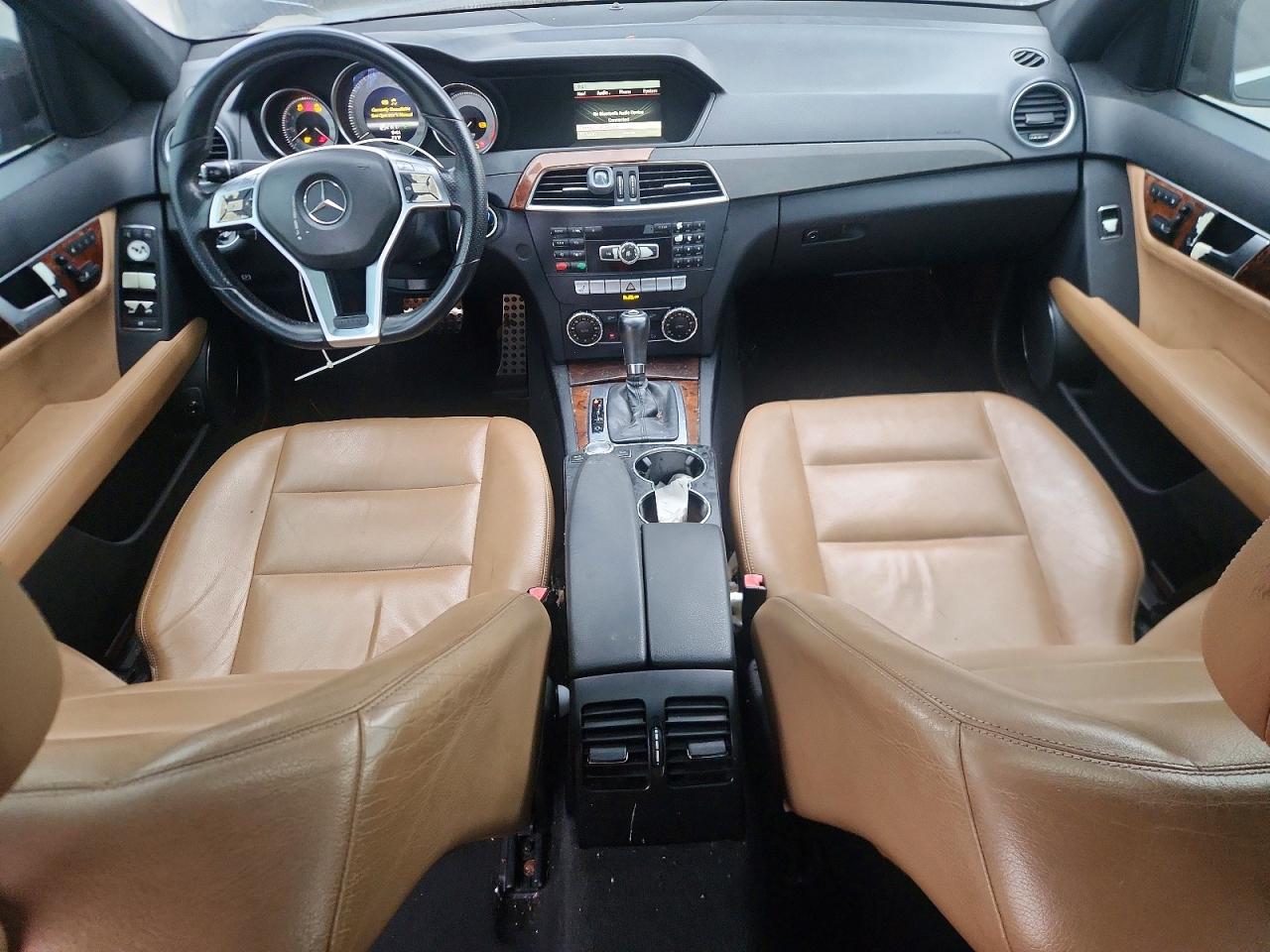 2013 MERCEDES-BENZ C 250 photo 8