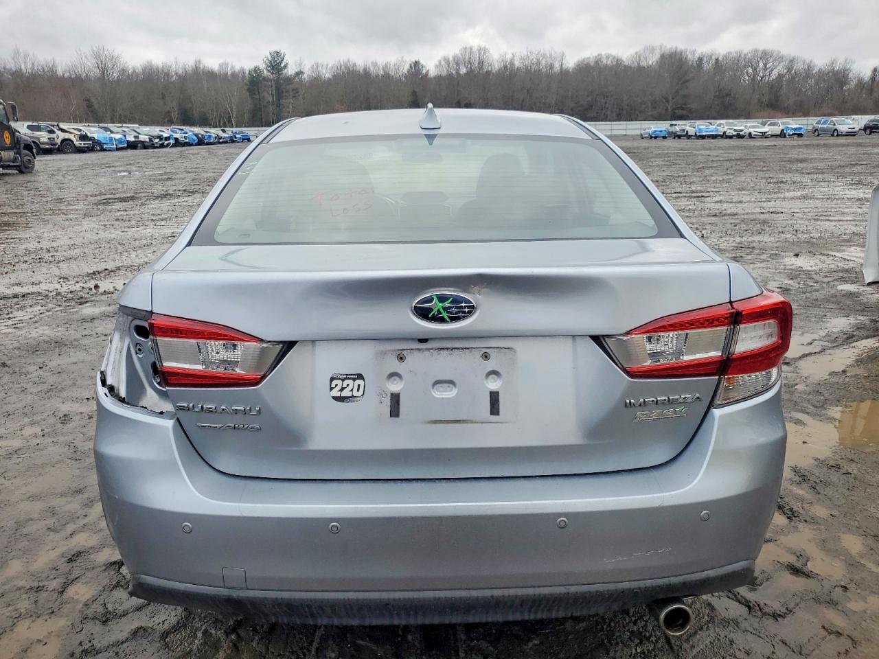 2017 SUBARU IMPREZA LIMITED photo 6