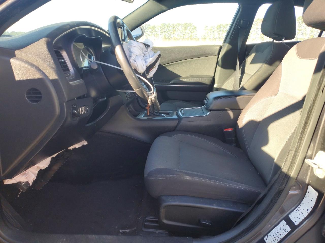 2015 DODGE CHARGER SE photo 7