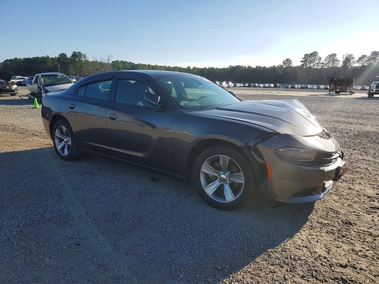 2015 DODGE CHARGER SE photo 4