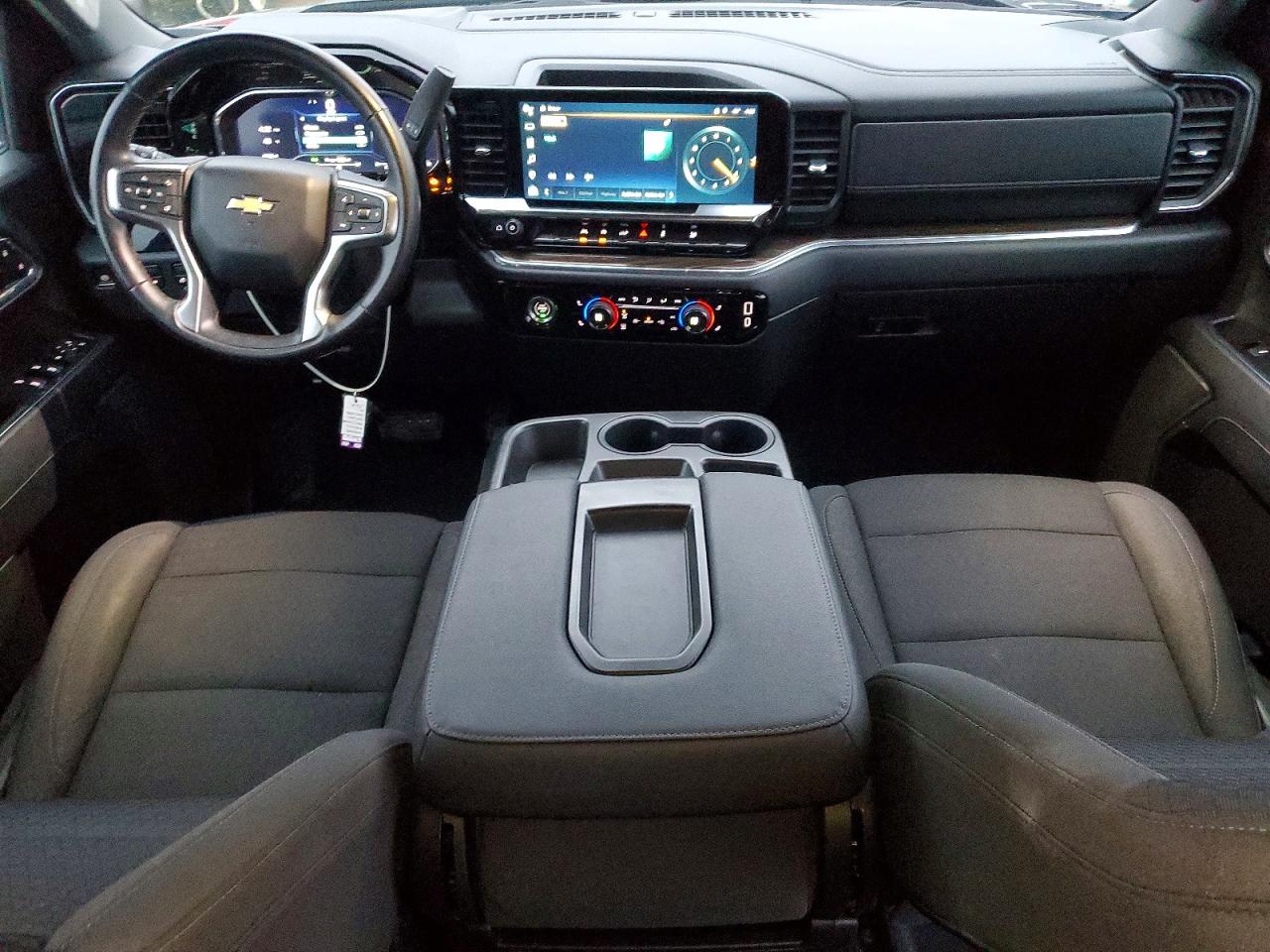 2023 CHEVROLET SILVERADO K1500 LT-L photo 8