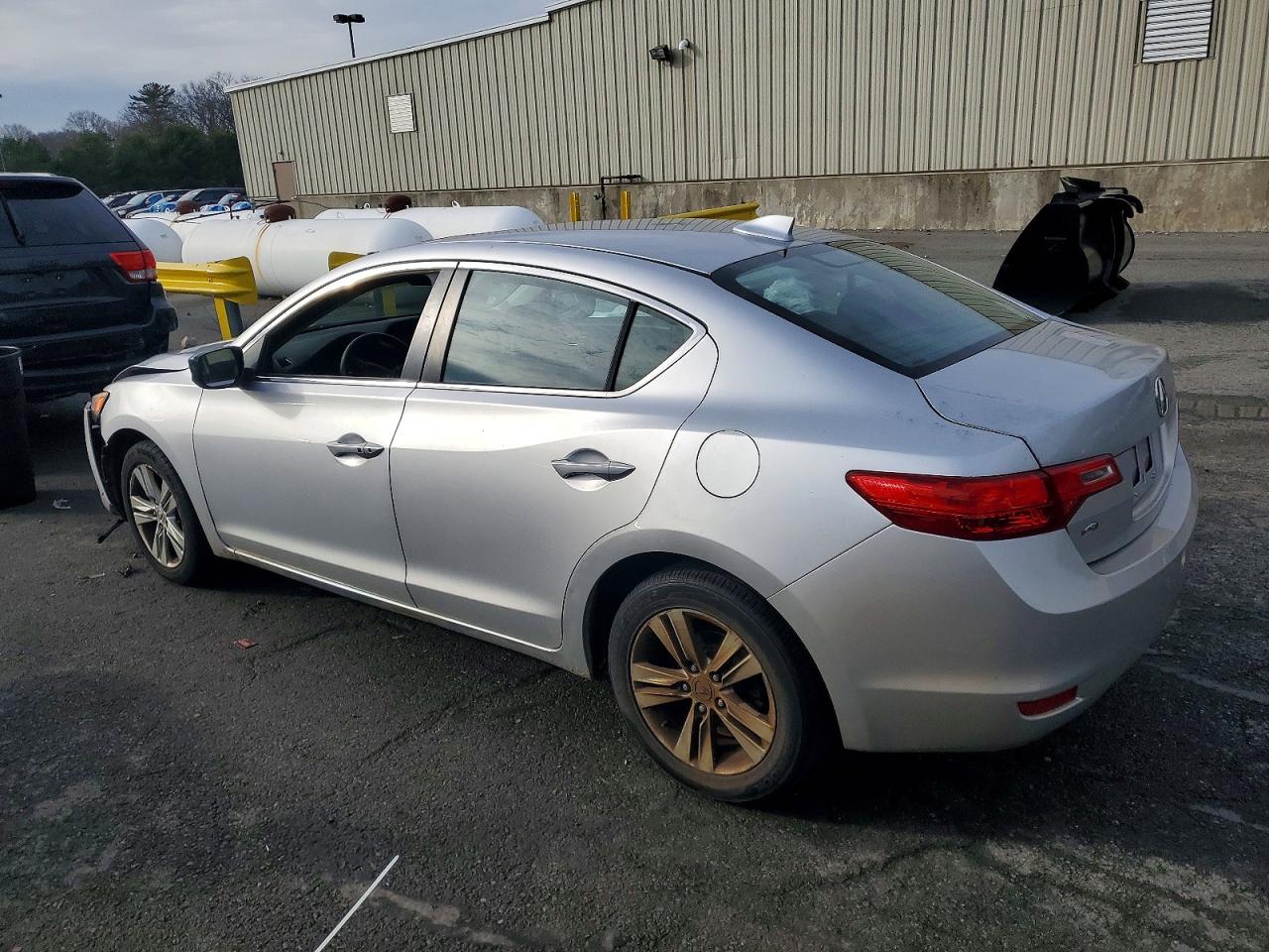 2013 ACURA ILX 20 photo 2