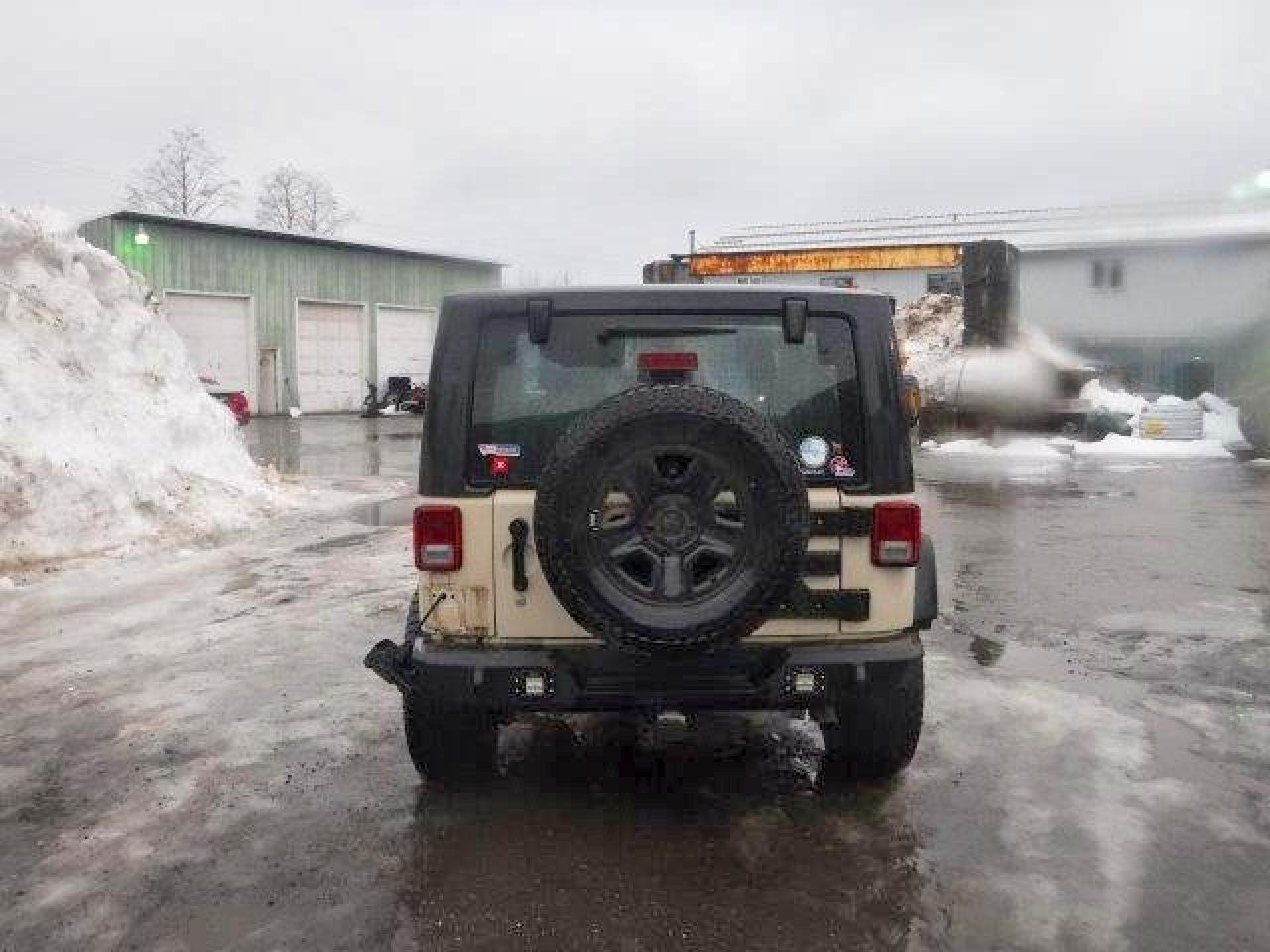 2011 JEEP WRANGLER SPORT photo 6