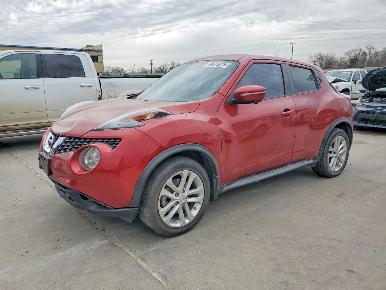 2015 NISSAN JUKE