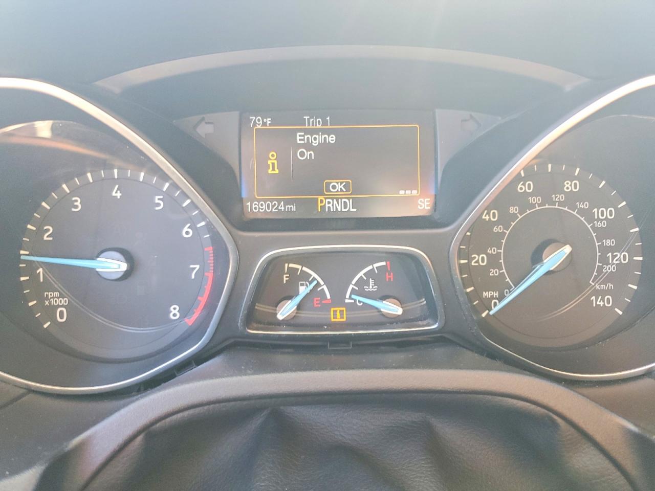 2017 FORD FOCUS photo 17