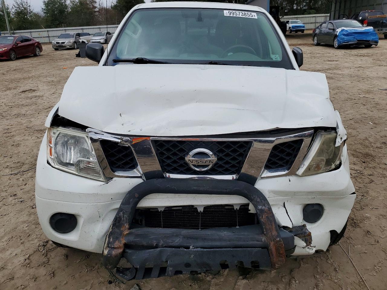 2019 NISSAN FRONTIER S photo 5