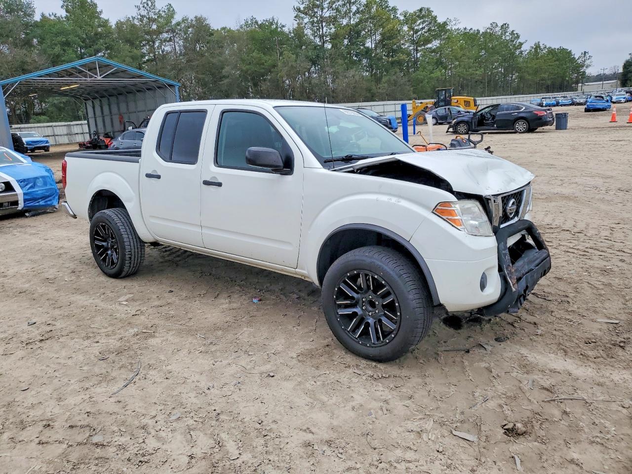 2019 NISSAN FRONTIER S photo 4