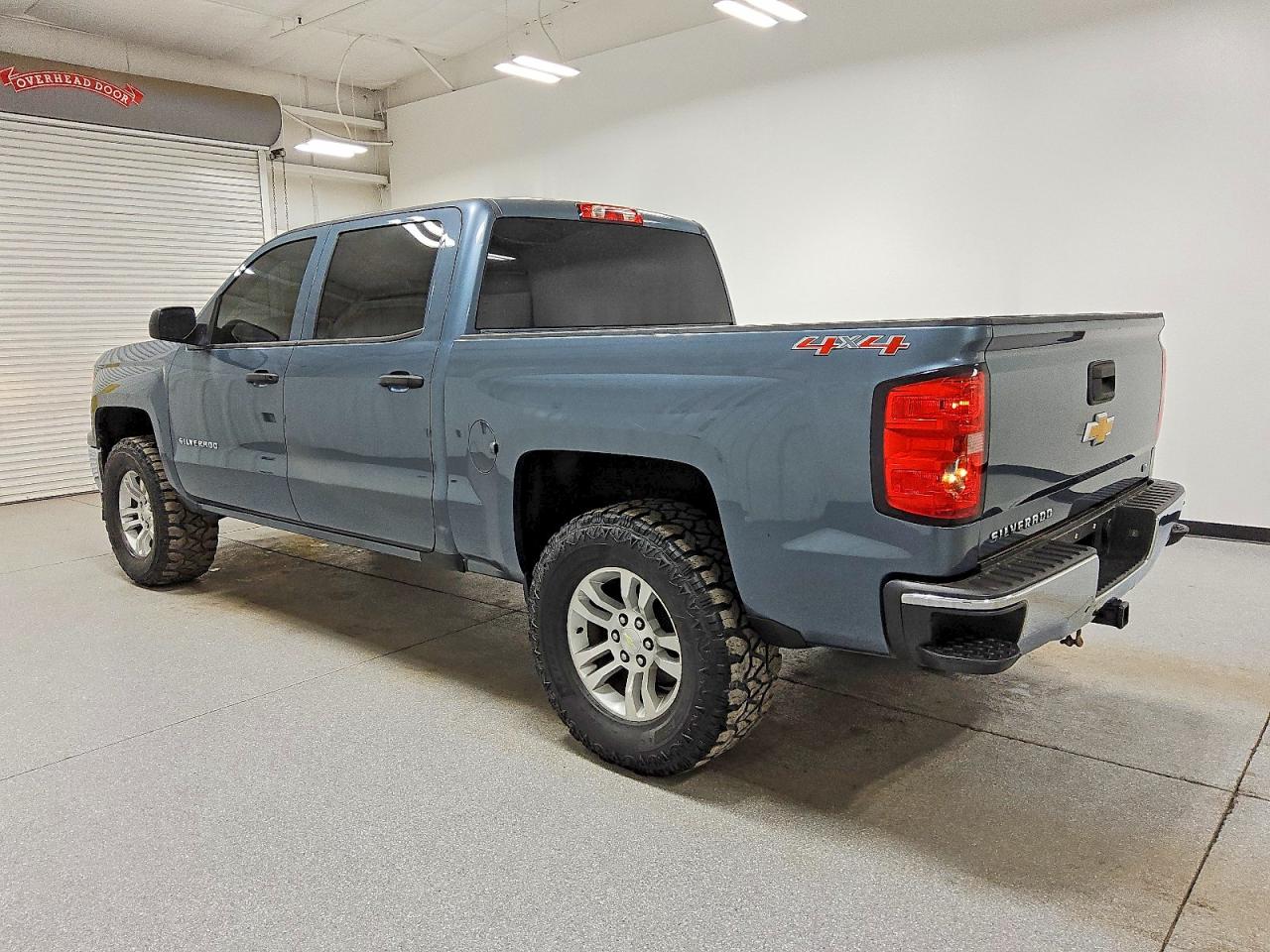 2014 CHEVROLET SILVERADO K1500 LT photo 2