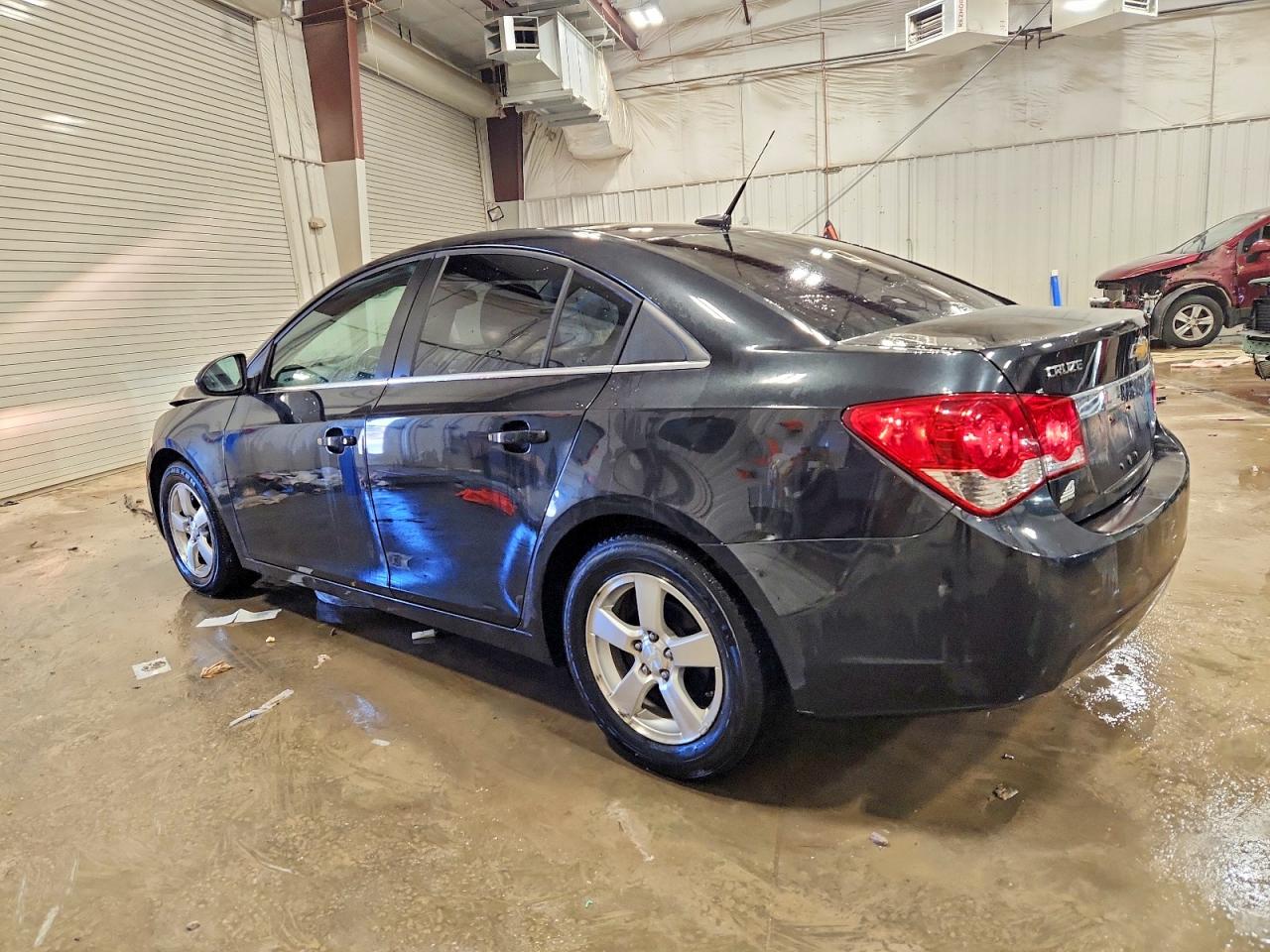 2014 CHEVROLET CRUZE LT photo 2