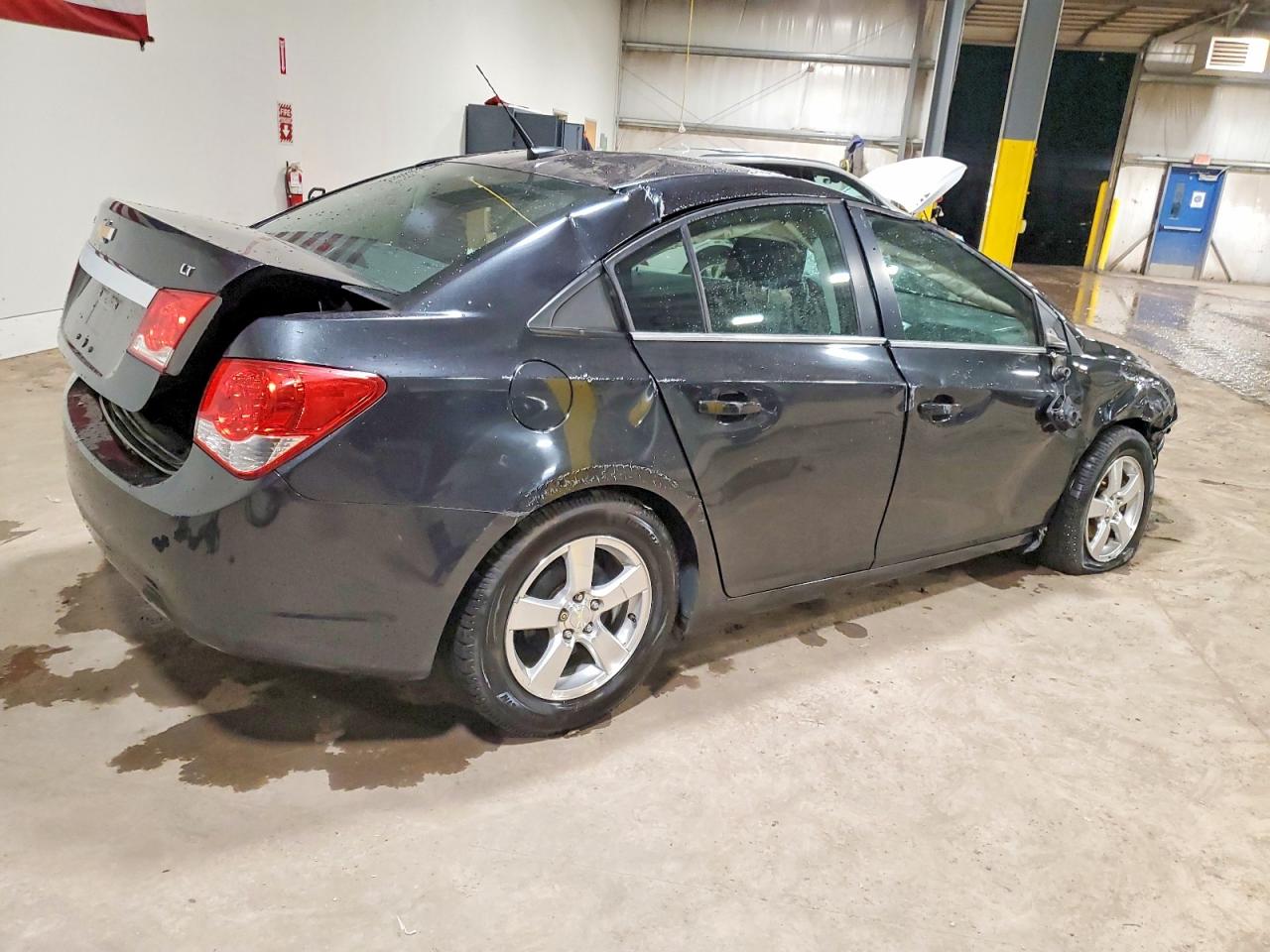 2014 CHEVROLET CRUZE LT photo 3