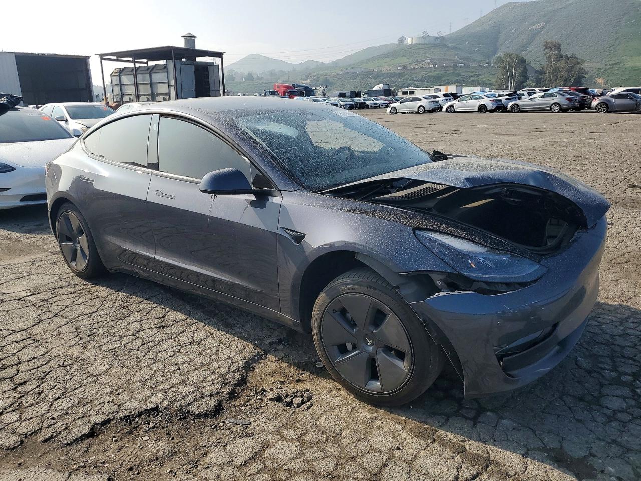 2023 TESLA MODEL 3 photo 4