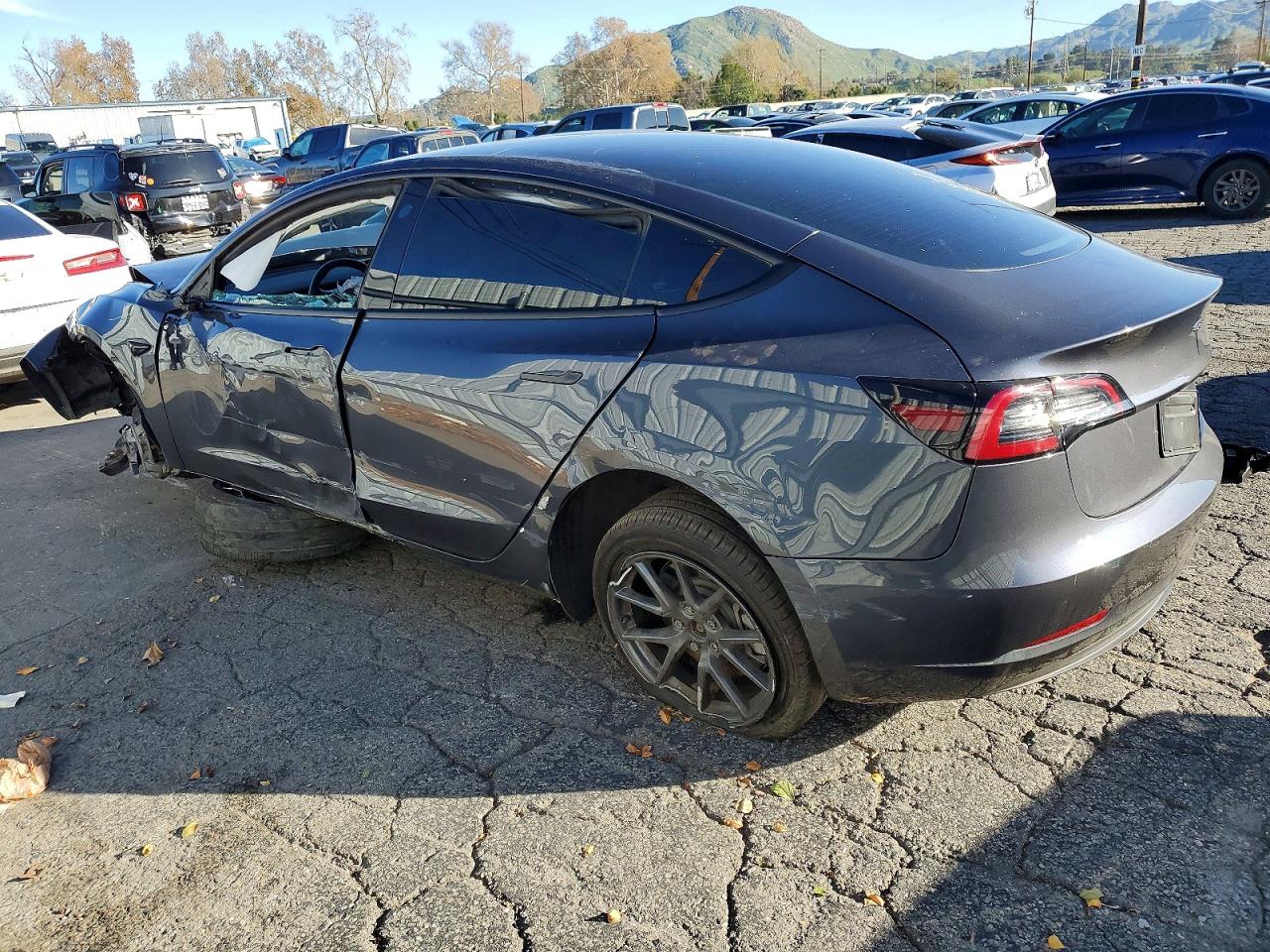 2023 TESLA MODEL 3 photo 2