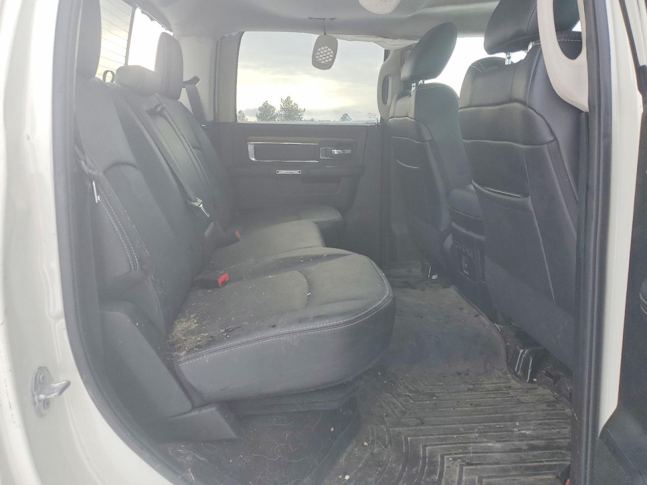 2017 RAM 1500 LARAMIE photo 10