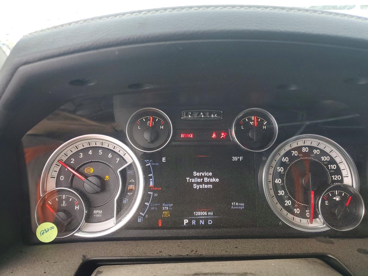 2017 RAM 1500 LARAMIE photo 9