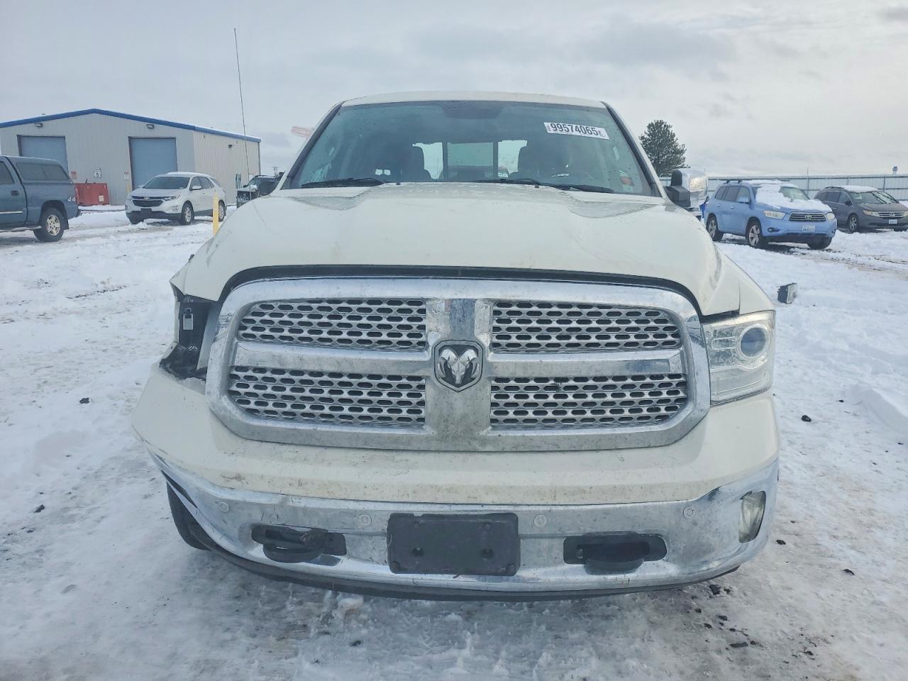2017 RAM 1500 LARAMIE photo 5