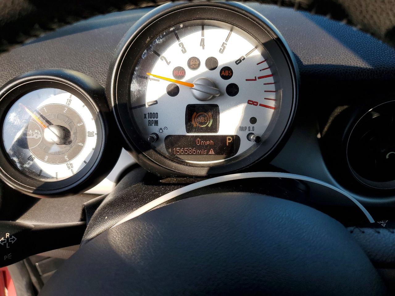 2014 MINI COOPER photo 9