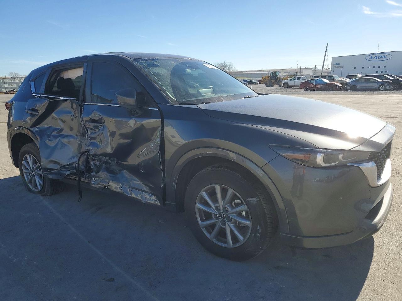 2025 MAZDA CX-5 PREFERRED photo 4