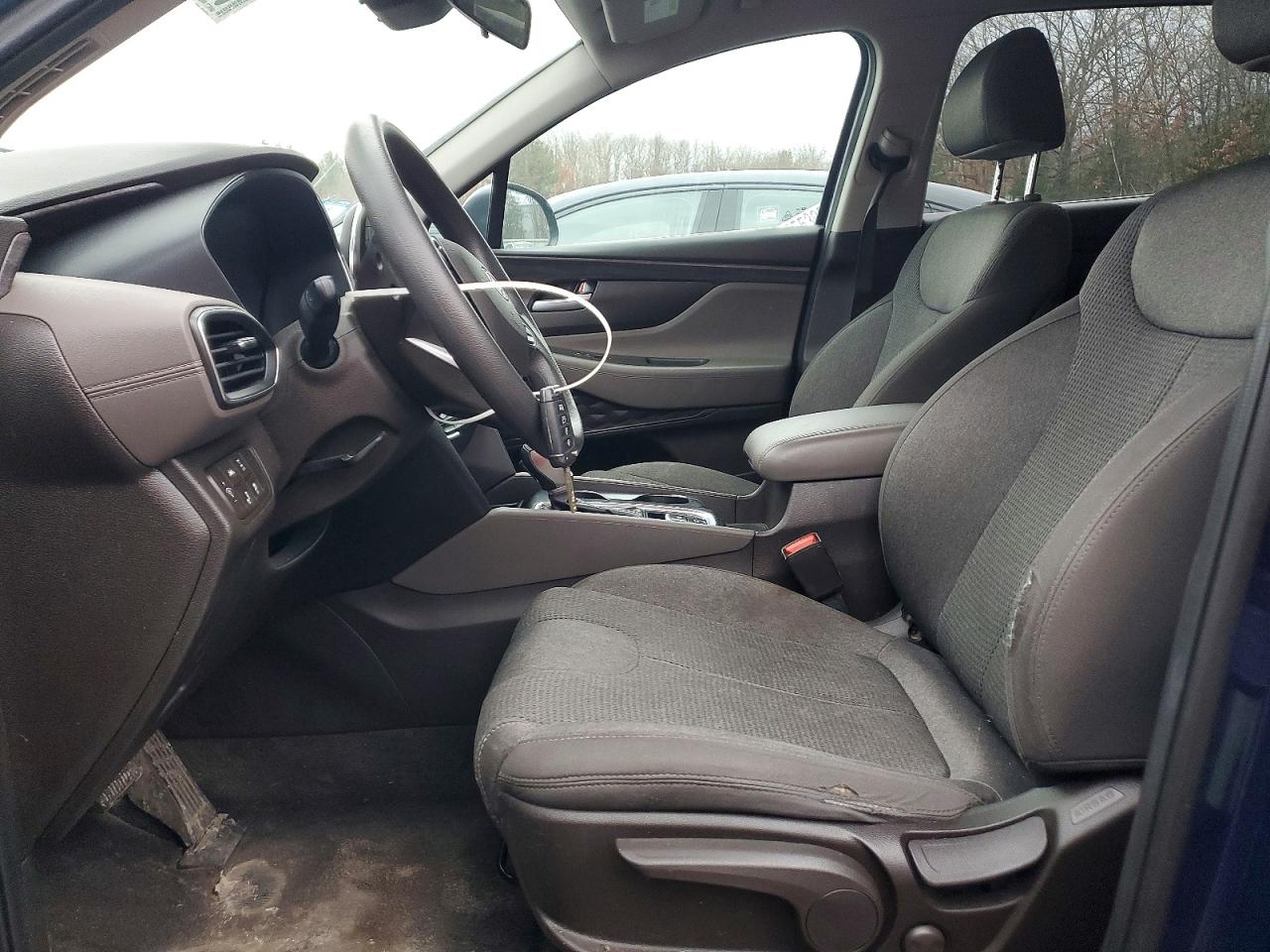 2019 HYUNDAI SANTA FE SE photo 7