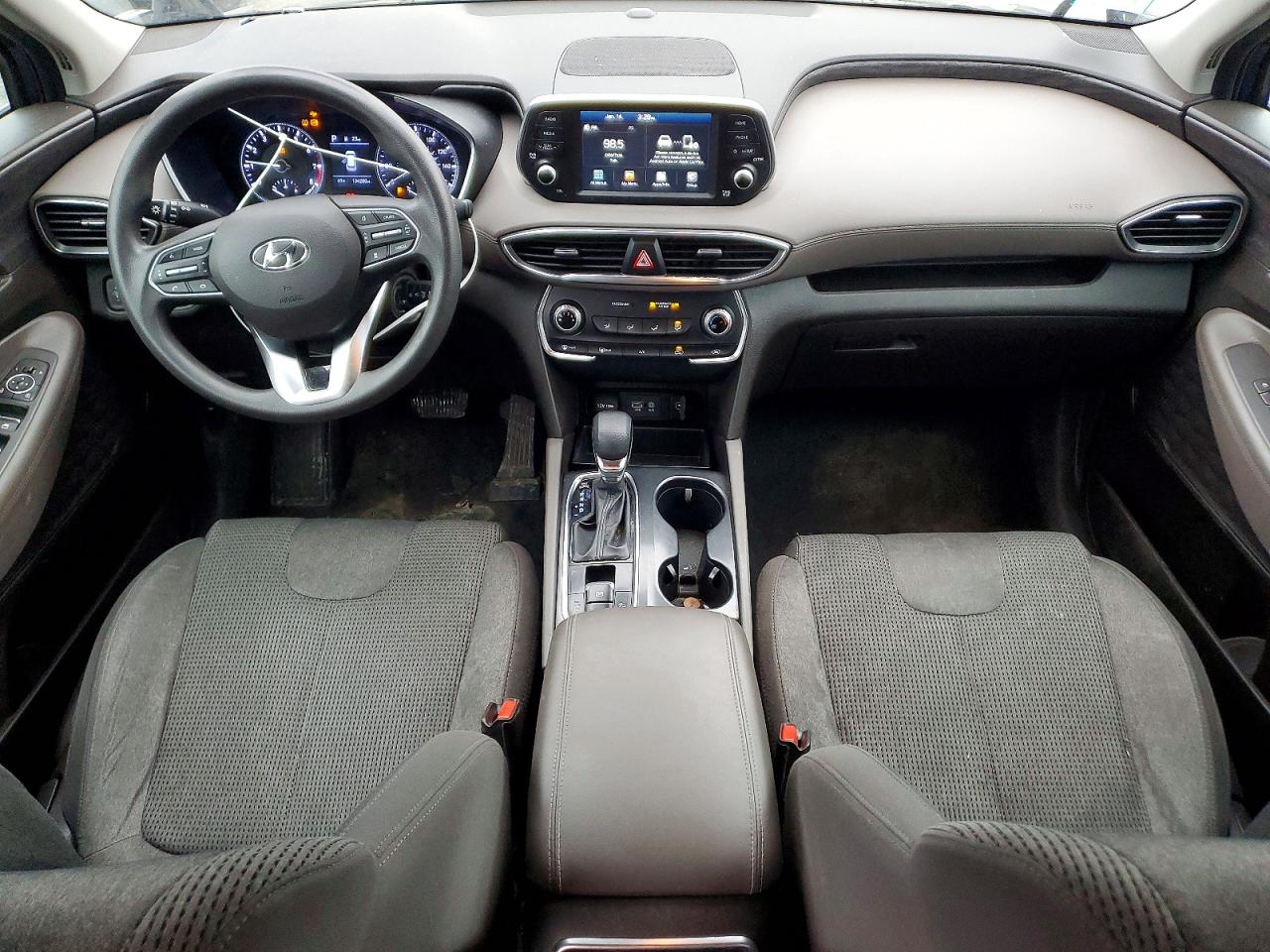 2019 HYUNDAI SANTA FE SE photo 8