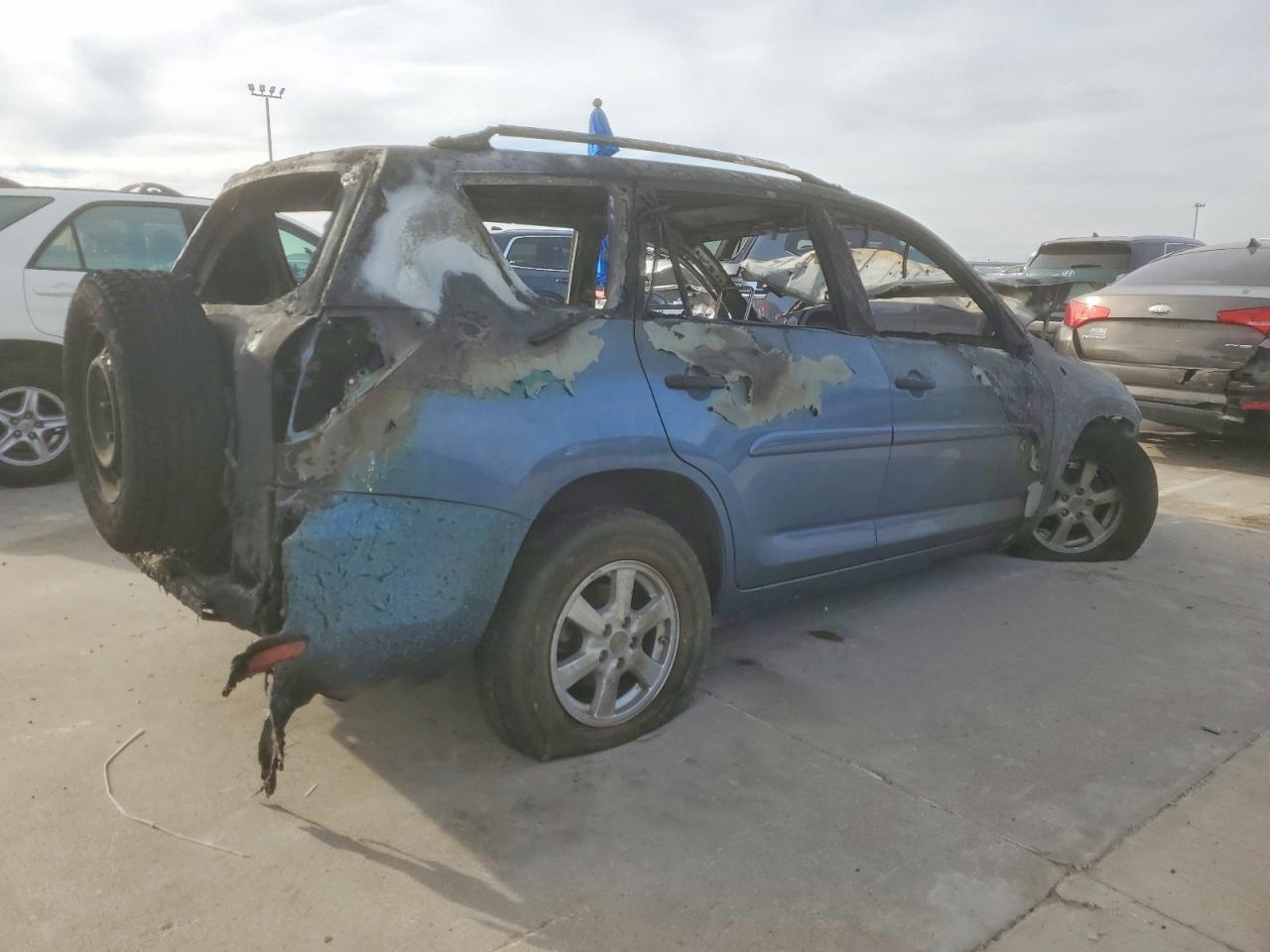 2008 TOYOTA RAV4 photo 3