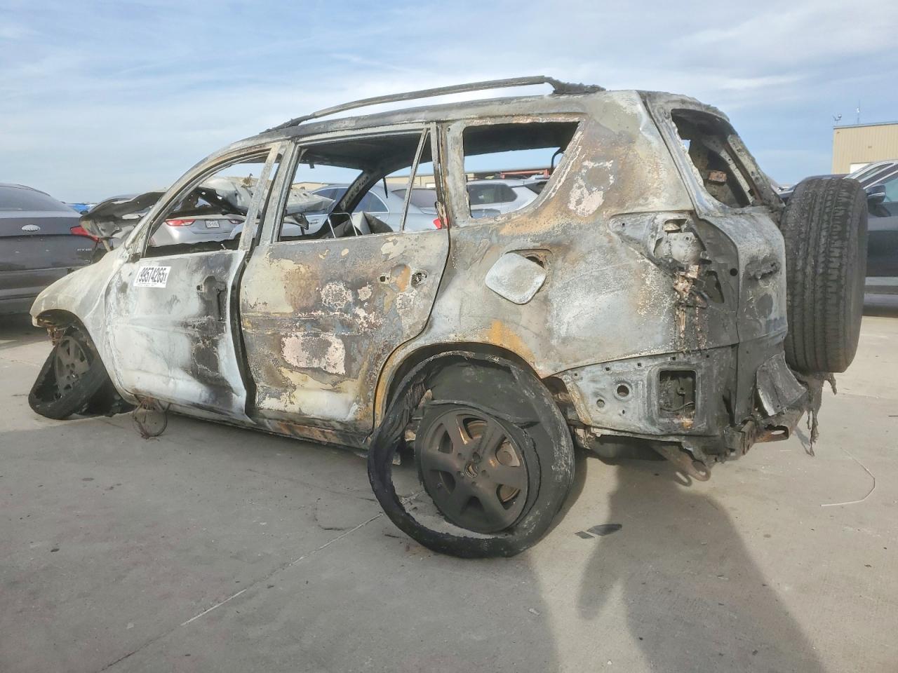 2008 TOYOTA RAV4 photo 2
